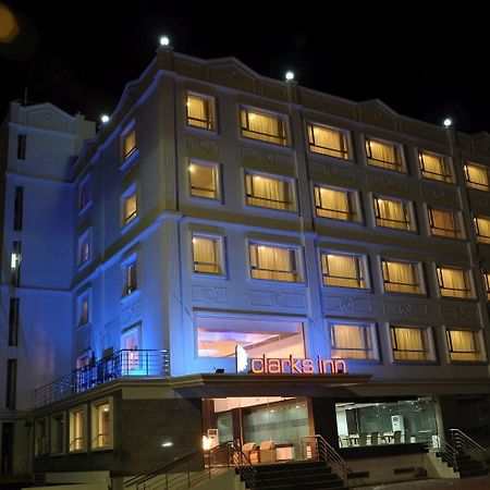Grand Clarks Inn Badami Exterior foto